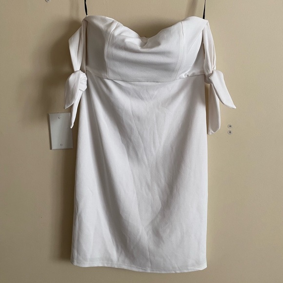 Forever XX1 White Party Dress - Picture 1 of 6